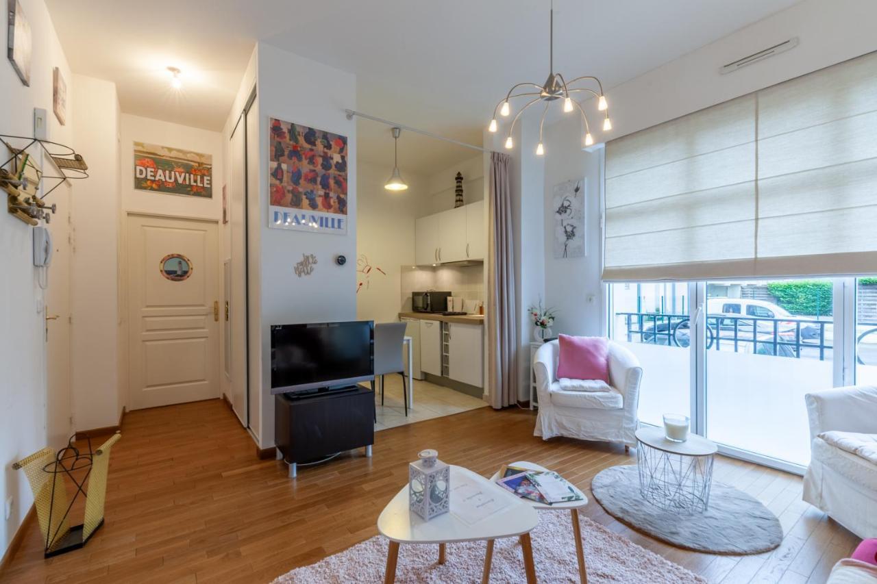 Cmg Port De Deauville Apartment Екстериор снимка
